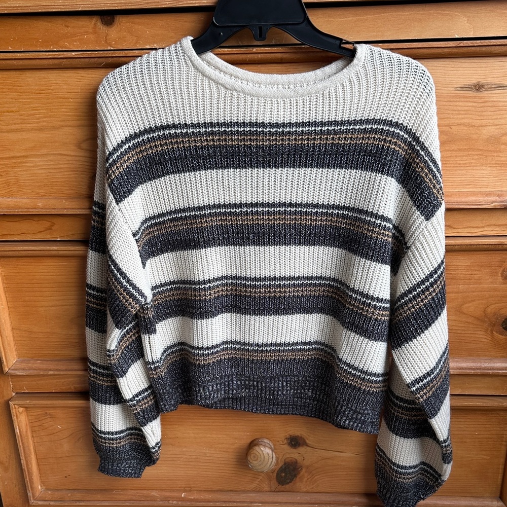 Billabong Striped Crew Neck Sweater - Black, Brown, Cream size Large